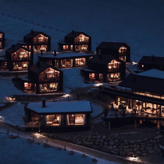 002-amus-blauestunde-kott-230206-0081-pano